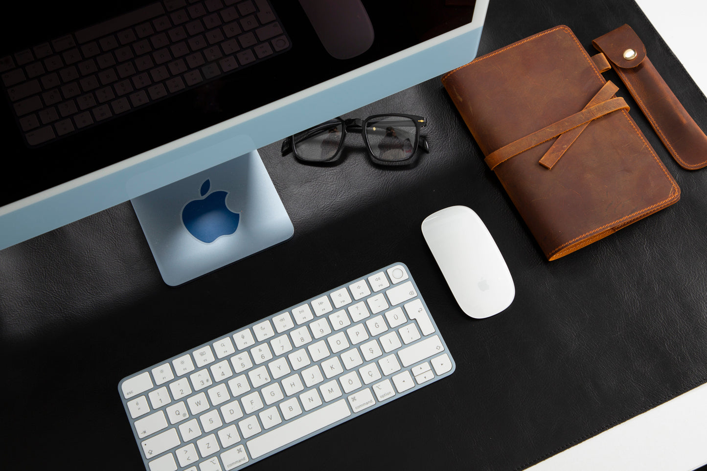 Natural Leather Desk Mat (91 cm x 48 cm)