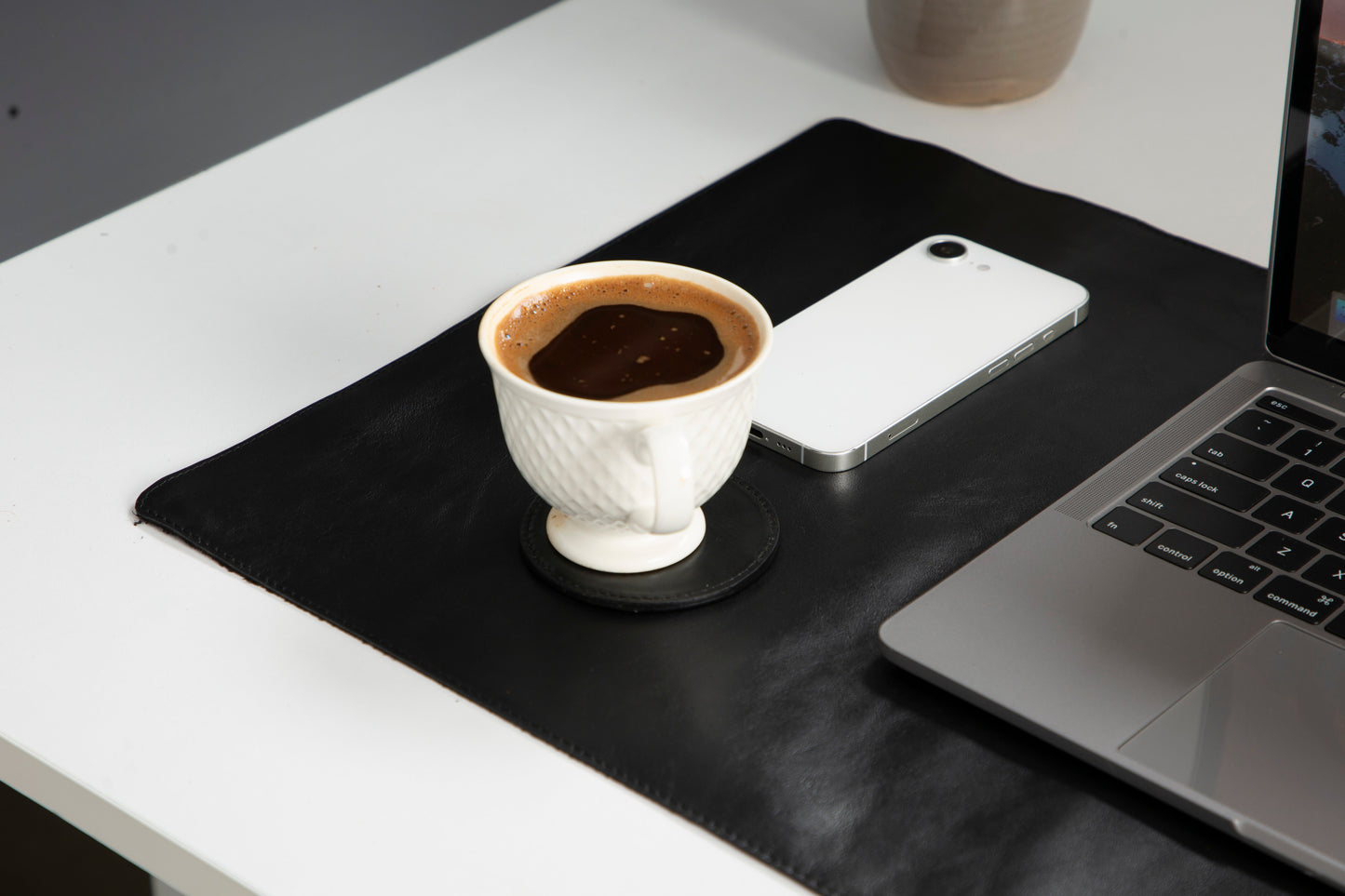 Natural Leather Desk Mat (37 cm x 80 cm)