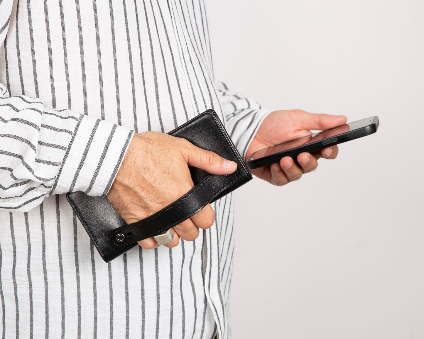 Aura Hakiki Deri Universal Cüzdan – Telefon Bölmeli, Kartlık ve Bozuk Para Gözlü