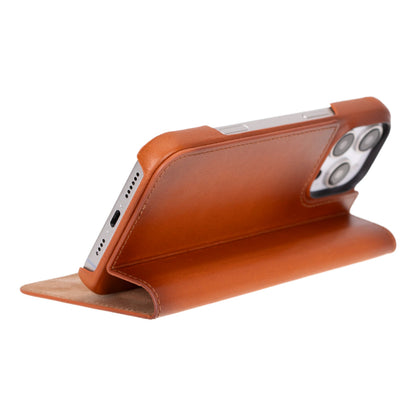 Sonat Leather iPhone 16 Pro Folio Case